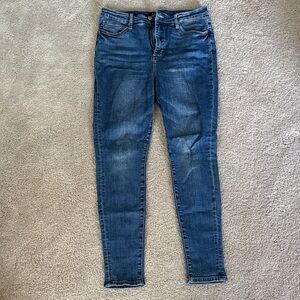 Judy Blue Dark Wash Skinny Jeans
